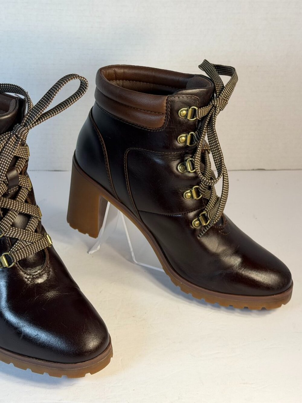 Women's size 8 Timberland boots